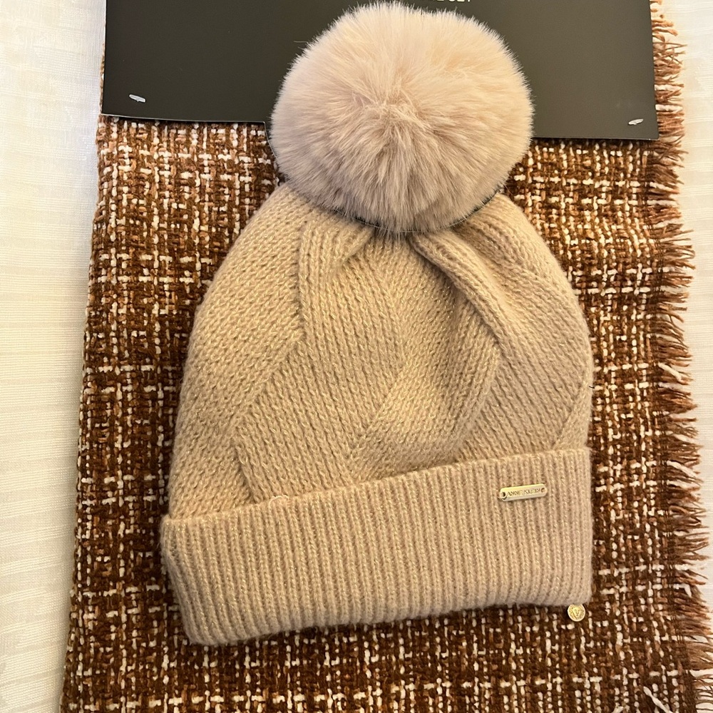Beige Knit Pom-Pom Beanie